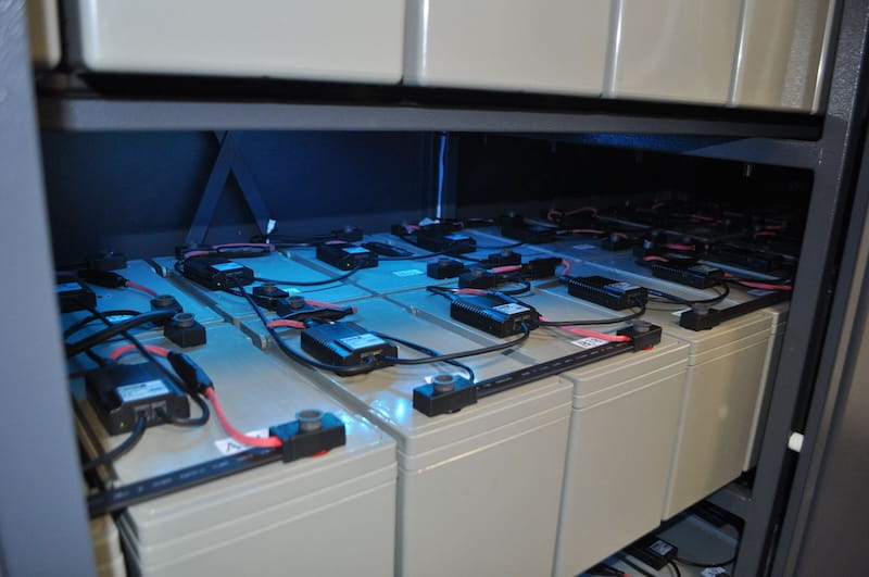 انواع باتری یو پی اس (UPS)